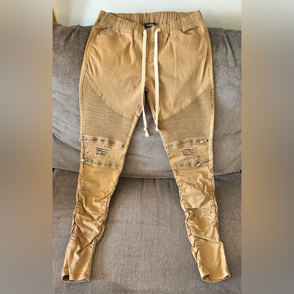 Fashion Nova Men’s Biker Moto Joggers – Tan – Size Large